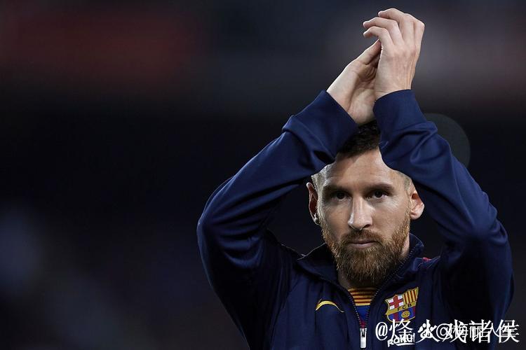 每体：巴萨U16新星雷巴克被誉为梅西，边锋鲁斯兰-姆巴速度惊人