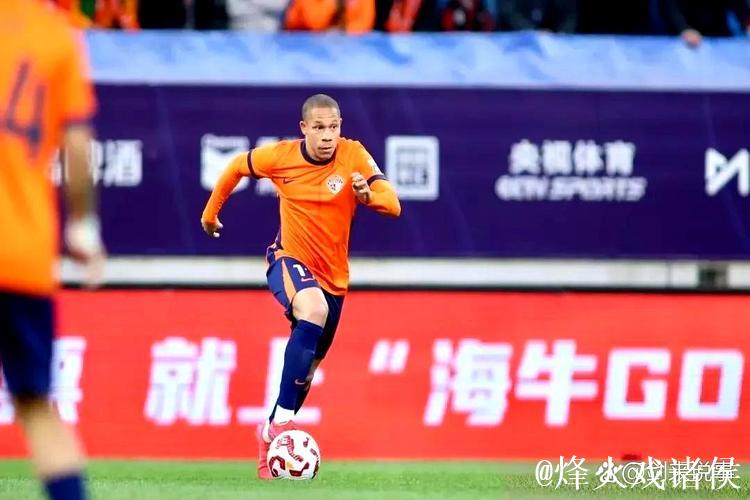 海牛外援大换血,两大核心离开 韦林顿续约遇挑战 保级之战无情明年 海牛外援大换血,两大核心离开 韦林顿续约遇挑战 保级之战无情明年